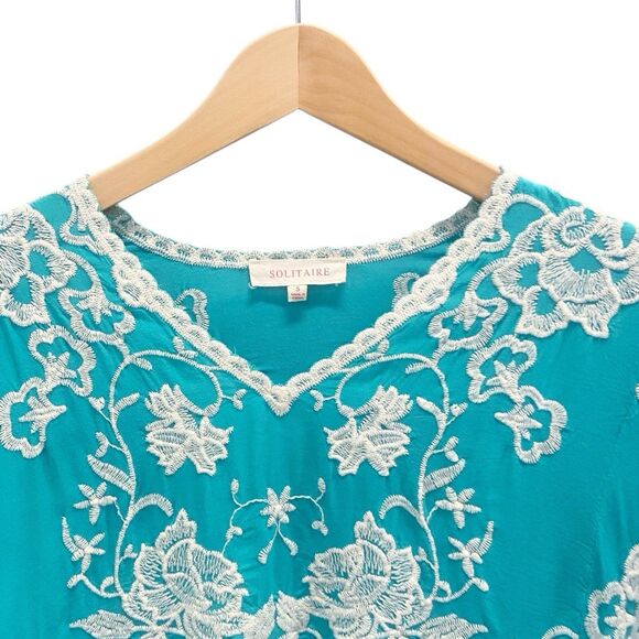 Solitaire Floral Embroidered Festival Boho Chic Turquoise Top Women’s Small - Picture 2 of 11